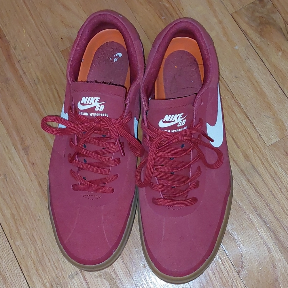 Nike sneckers